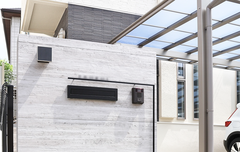 表札アクセントのあるリフォーム外構