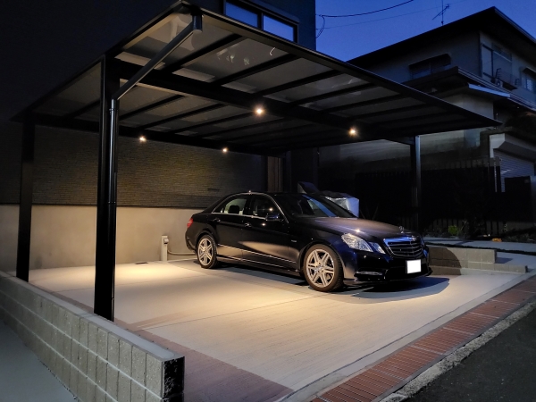 車の止めやすい駐車スペースにリフォーム – 大阪府豊中市O様邸の詳細はこちら